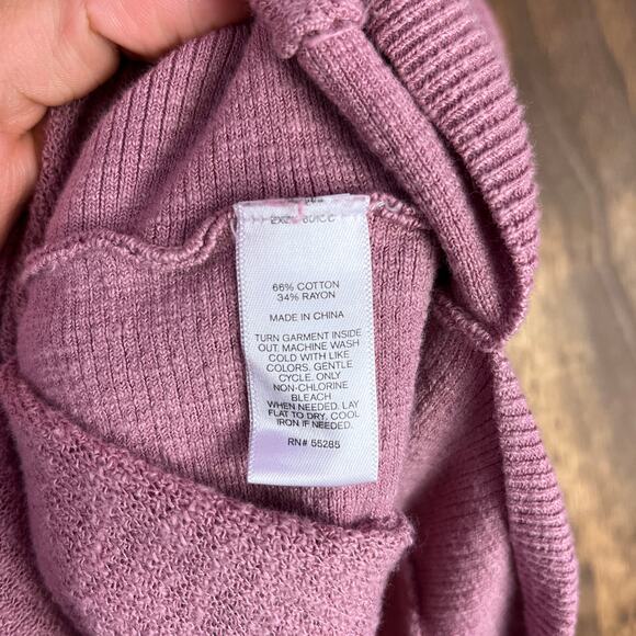 Express Womens Sweater Pink Knitted Cold Ladder Sleeve U Hem Small - Picture 7 of 13
